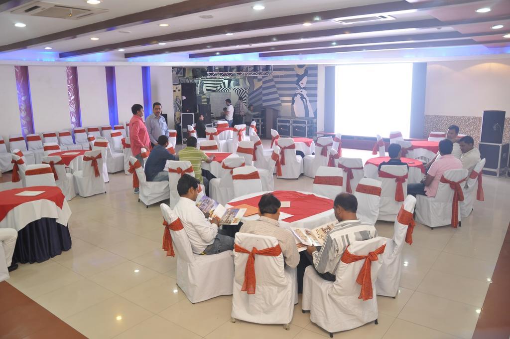 Hotel Ganga Ratan Agra  Buitenkant foto