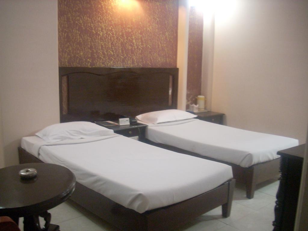 Hotel Ganga Ratan Agra  Kamer foto