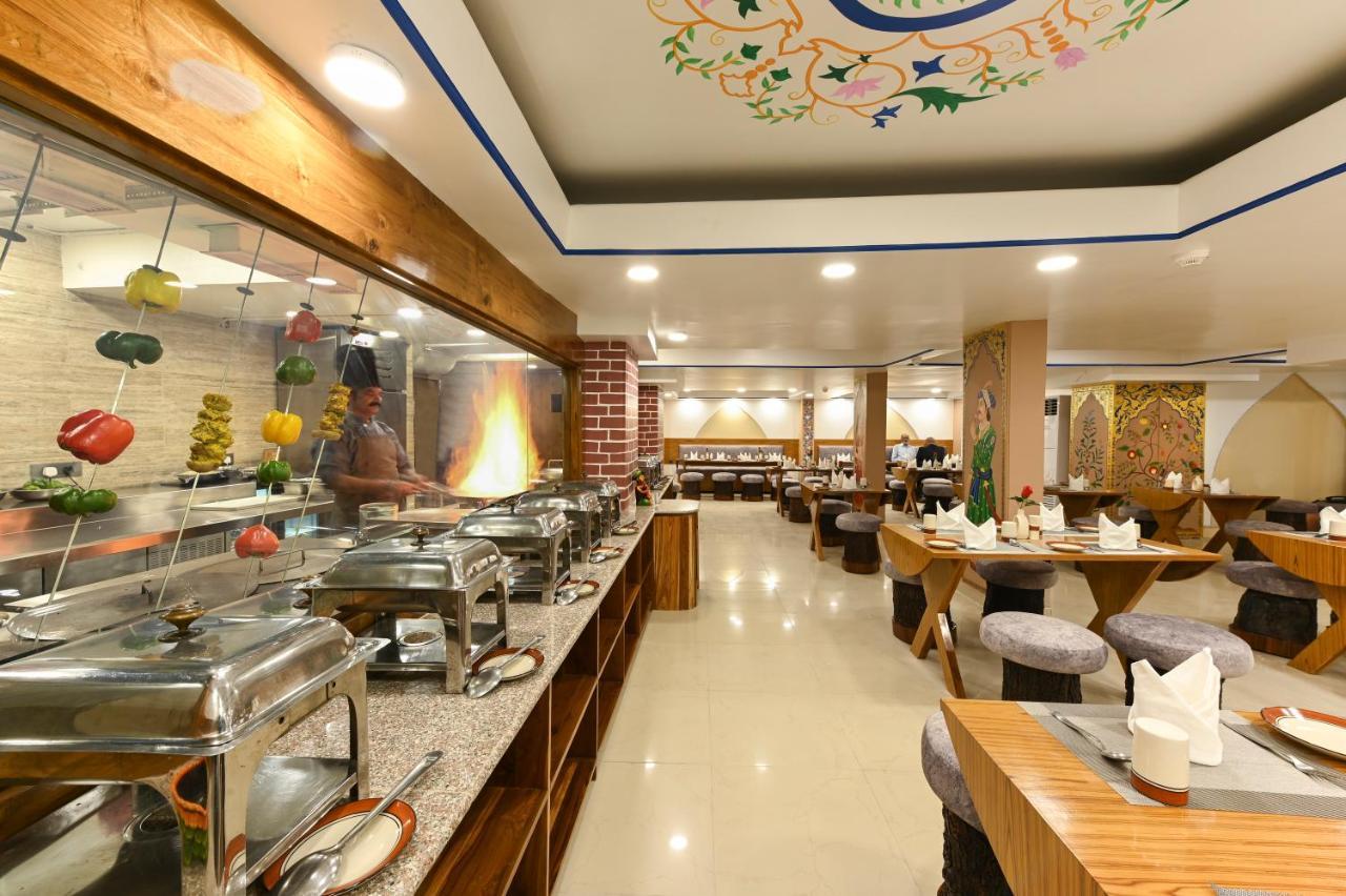 Hotel Ganga Ratan Agra  Buitenkant foto