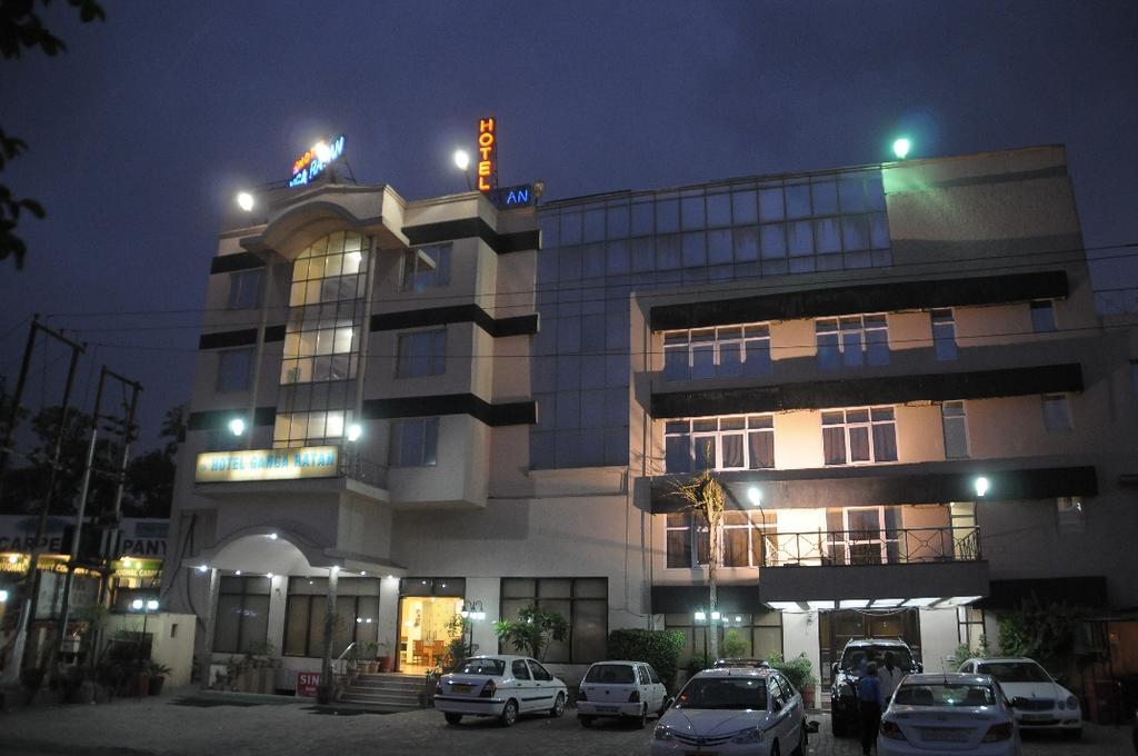Hotel Ganga Ratan Agra  Buitenkant foto