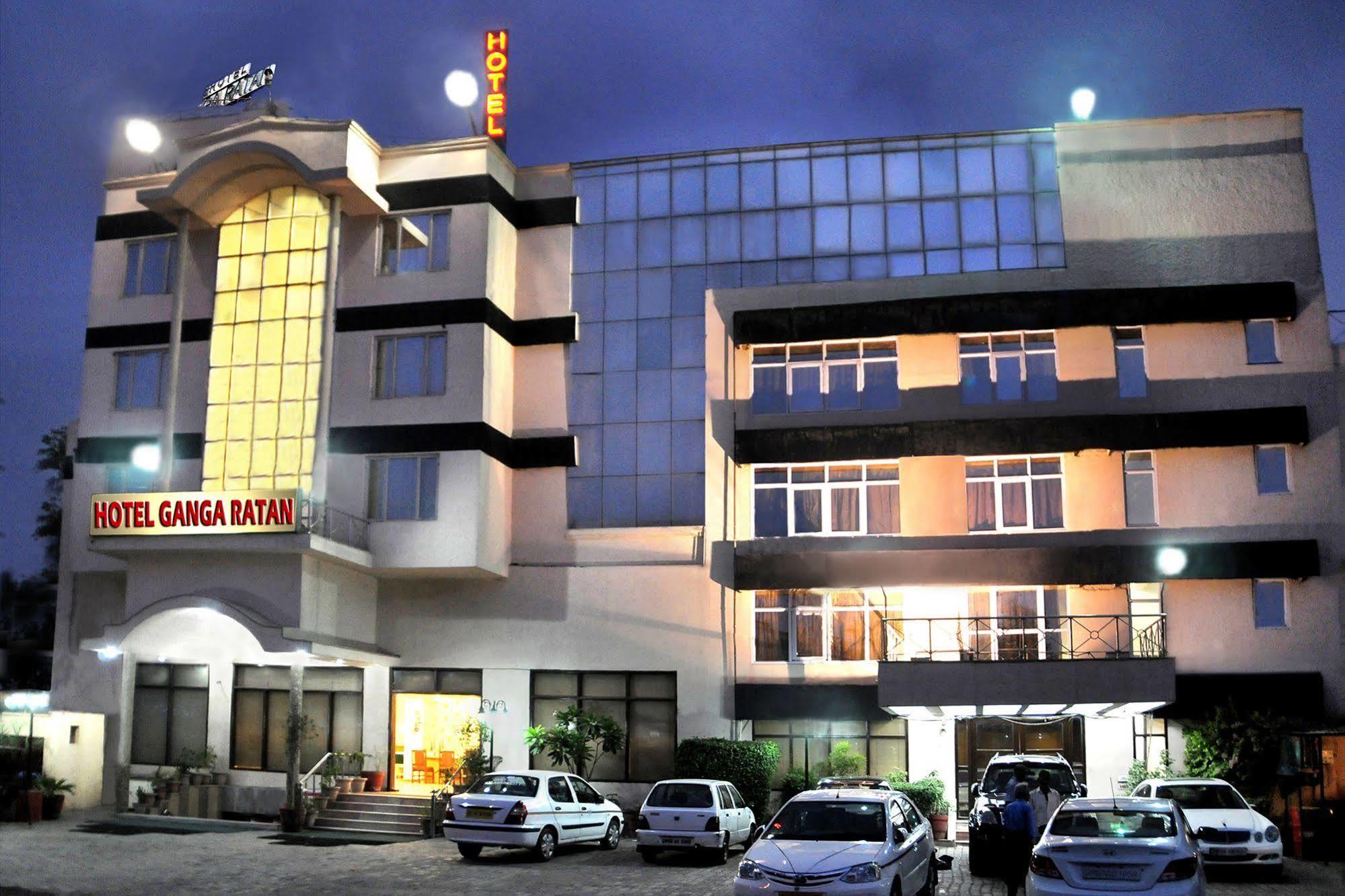 Hotel Ganga Ratan Agra  Buitenkant foto
