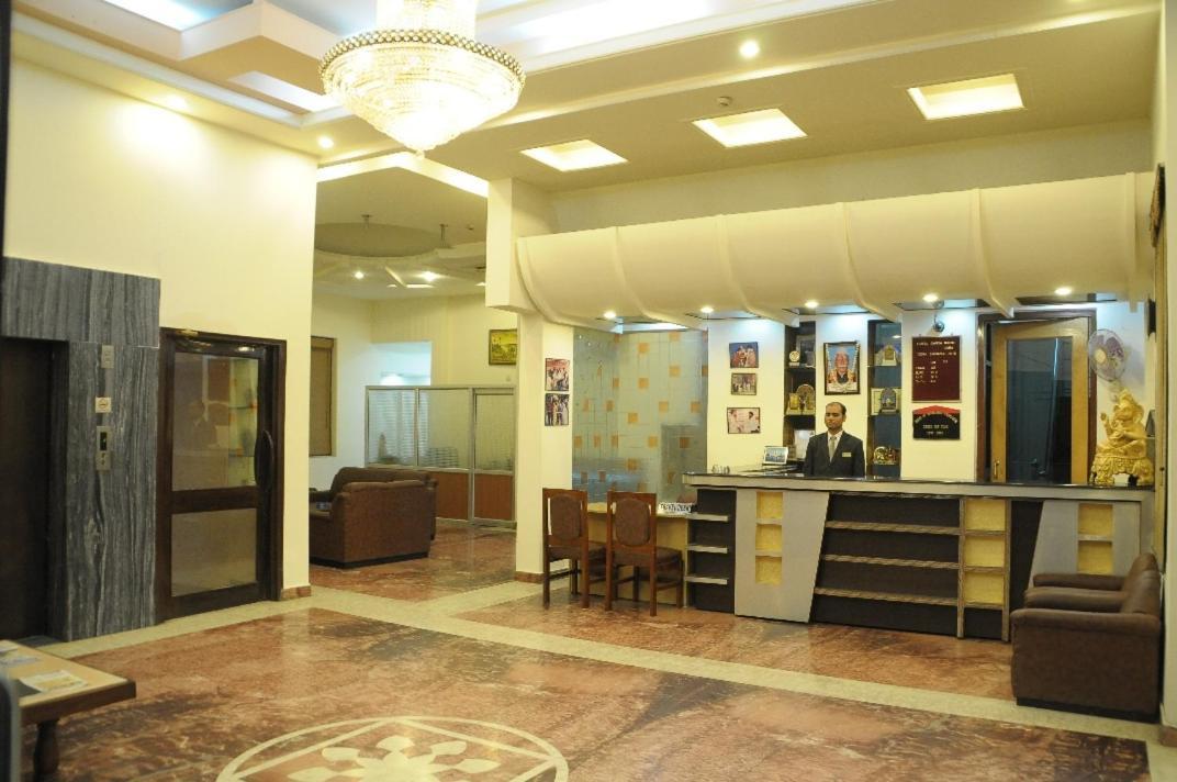 Hotel Ganga Ratan Agra  Buitenkant foto
